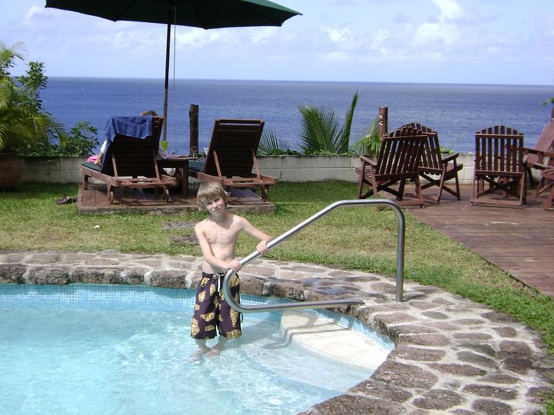 Library - 4938.jpg - A quick dip...